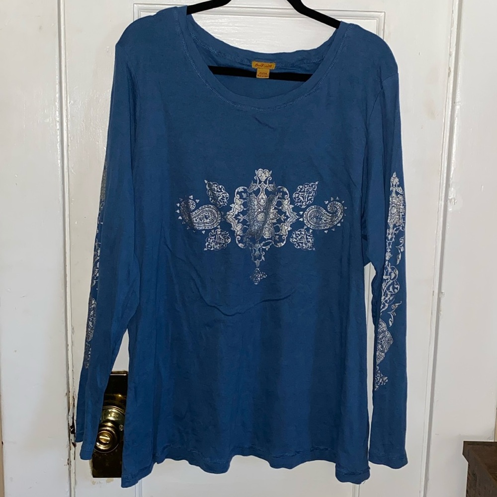 Seven7 Luxe Graphic Long-sleeved with Metallic Accents 22/24